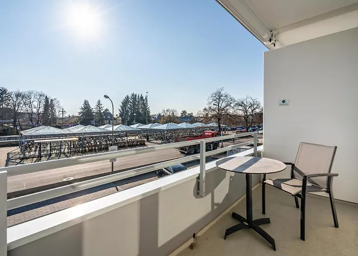Huber Living Basic 204 Lägenhet Germering