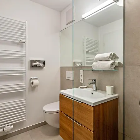 Huber Living Basic 204 Appartement *