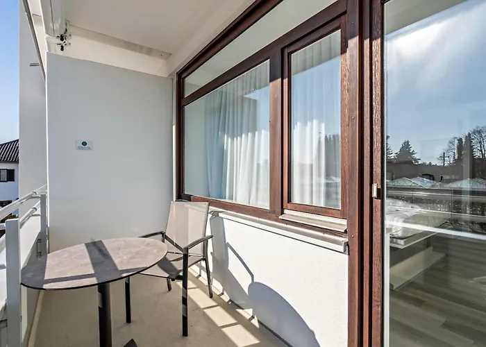 Huber Living Basic 204 Apartament *