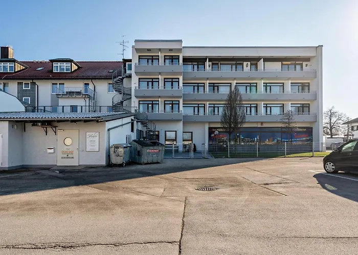 Huber Living Basic 204 Apartament Germering